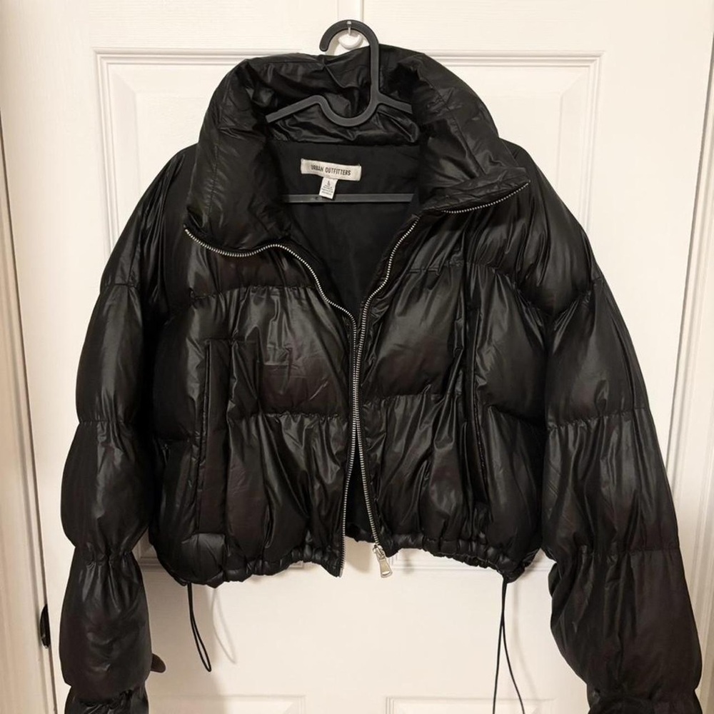 Urban Outfitters Shiny Black Cropped Puffer